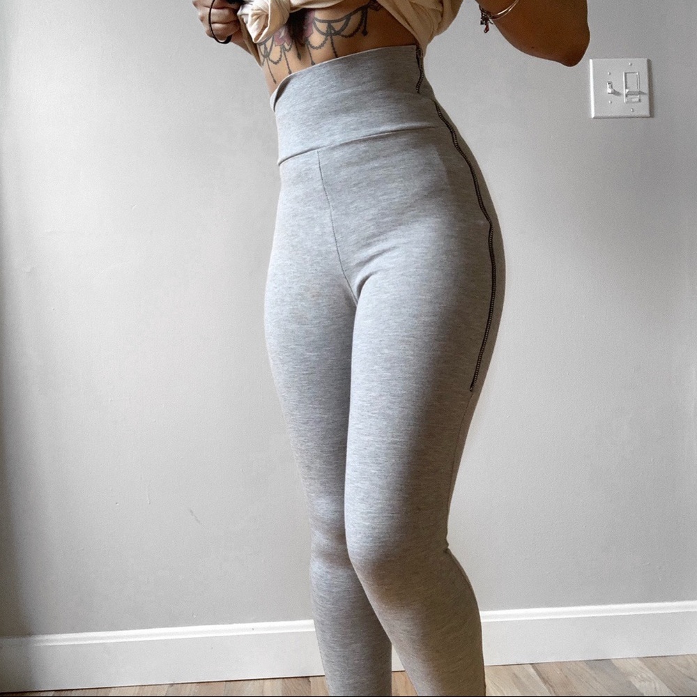 Sky High Zippered Leggings